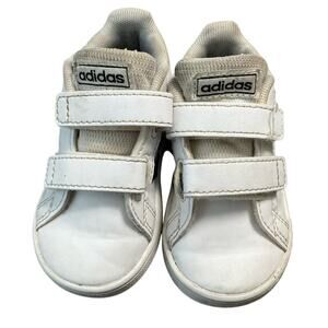 adidas Boy's athletic Toddler Shoes White Black Size 5